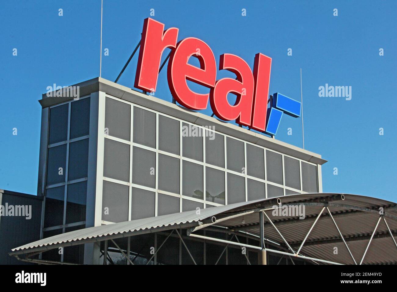 Illuminated Real Supermarket Stock Photo Alamy