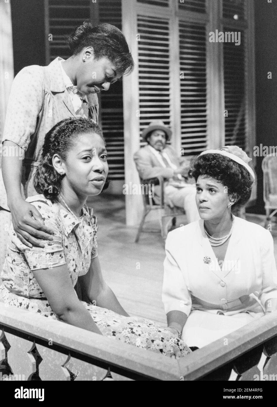 left:  Joanne Campbell (Irene - top), Joan-Ann Maynard (Olga)  right: Pauline Black (Marsha) in TRINIDAD SISTERS by Mustapha Matura at the Donmar Warehouse, London WC2  11/02/1988  a Tricycle Theatre production  design: Poppy Mitchell  lighting: David Colmer  director: Nicolas Kent Stock Photo