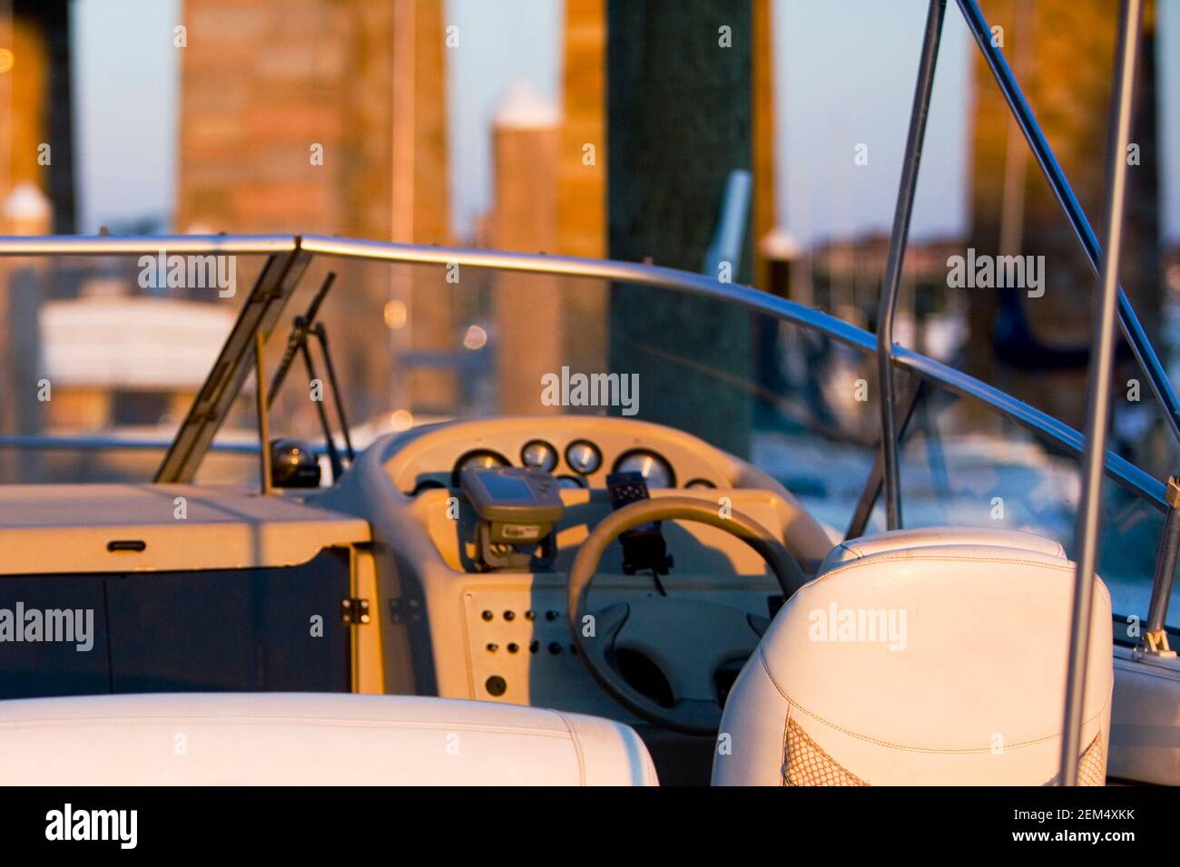 Steering wheel of a motorboat Stock Photo Alamy