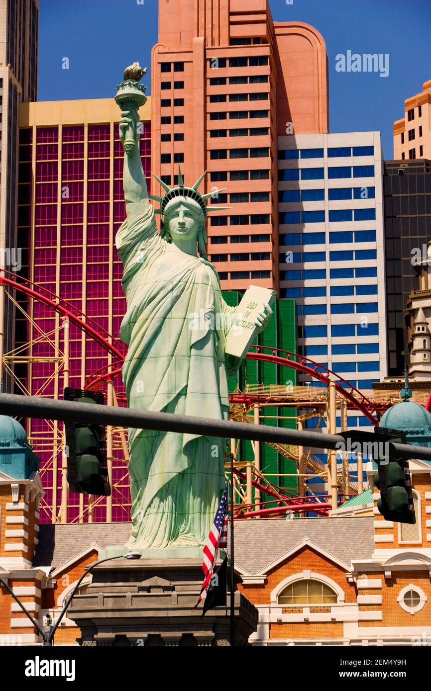Statue in front of a building, Replica Statue Of Liberty, New York New York Hotel, Las Vegas, Nevada, USA Stock Photo
