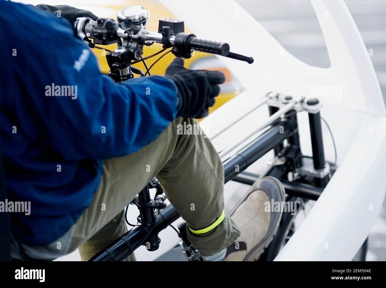 Rear quarter view of vehicle hi-res stock photography and images - Alamy