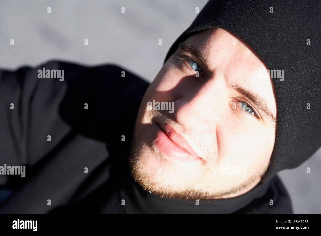 Man smiling head tilt beard hi-res stock photography and images - Alamy