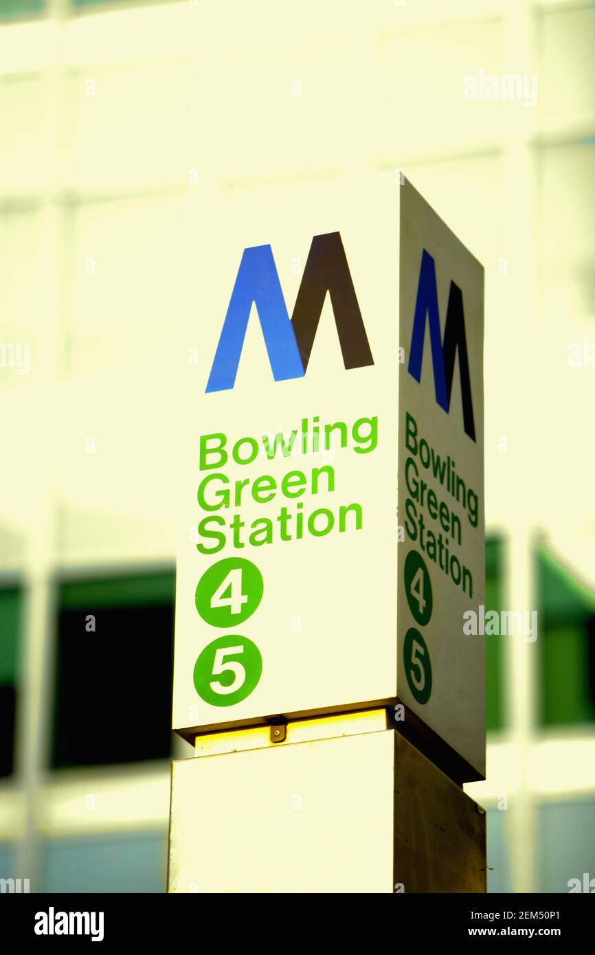 Bowling green station hires stock photography and images Alamy