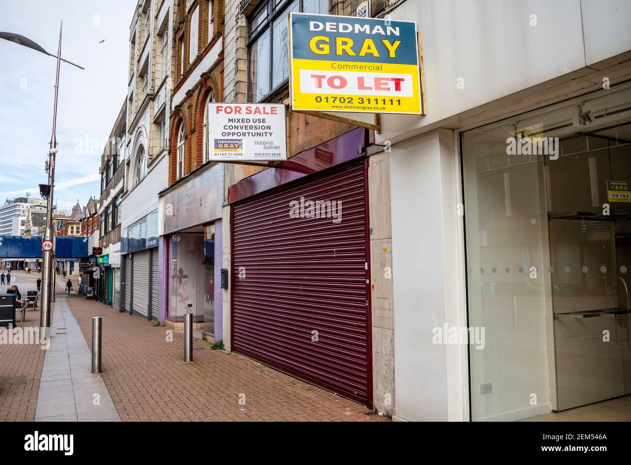 Closed and decaying shops, stores, in High Street, Southend on Sea