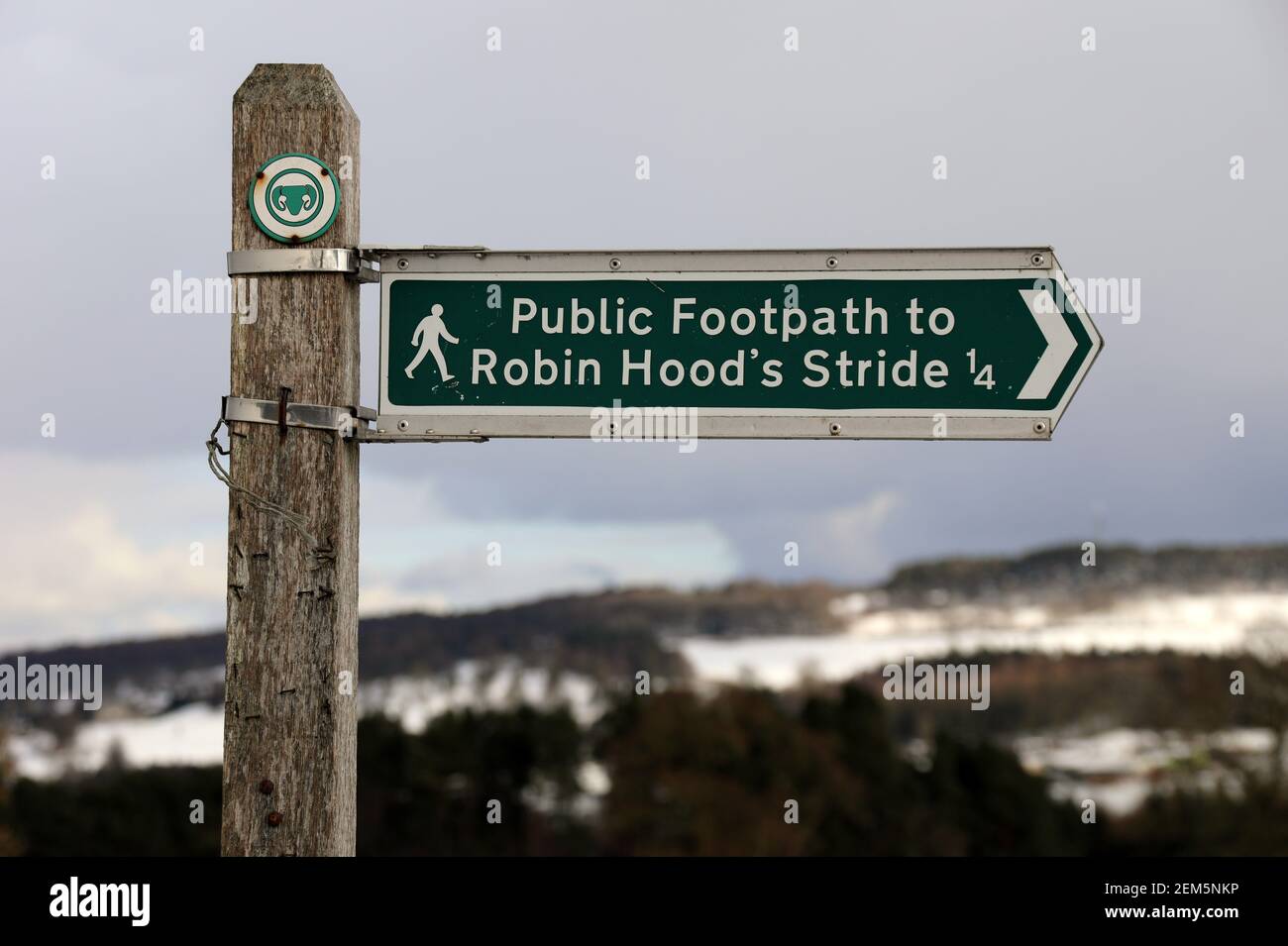 Public footpath to Robin Hoods Stride Stock Photo