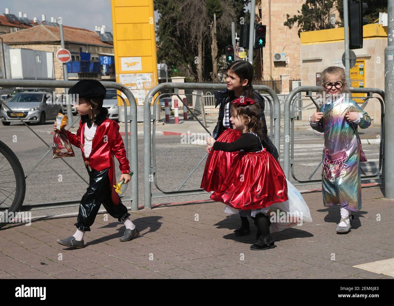 Esther jewish holiday