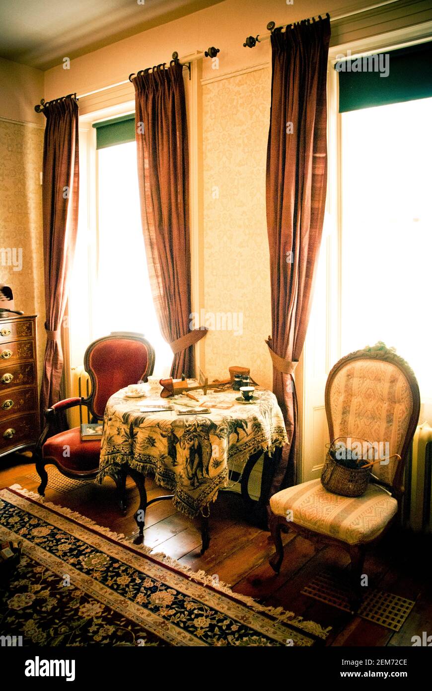 Edwardian house interior Stock Photo - Alamy