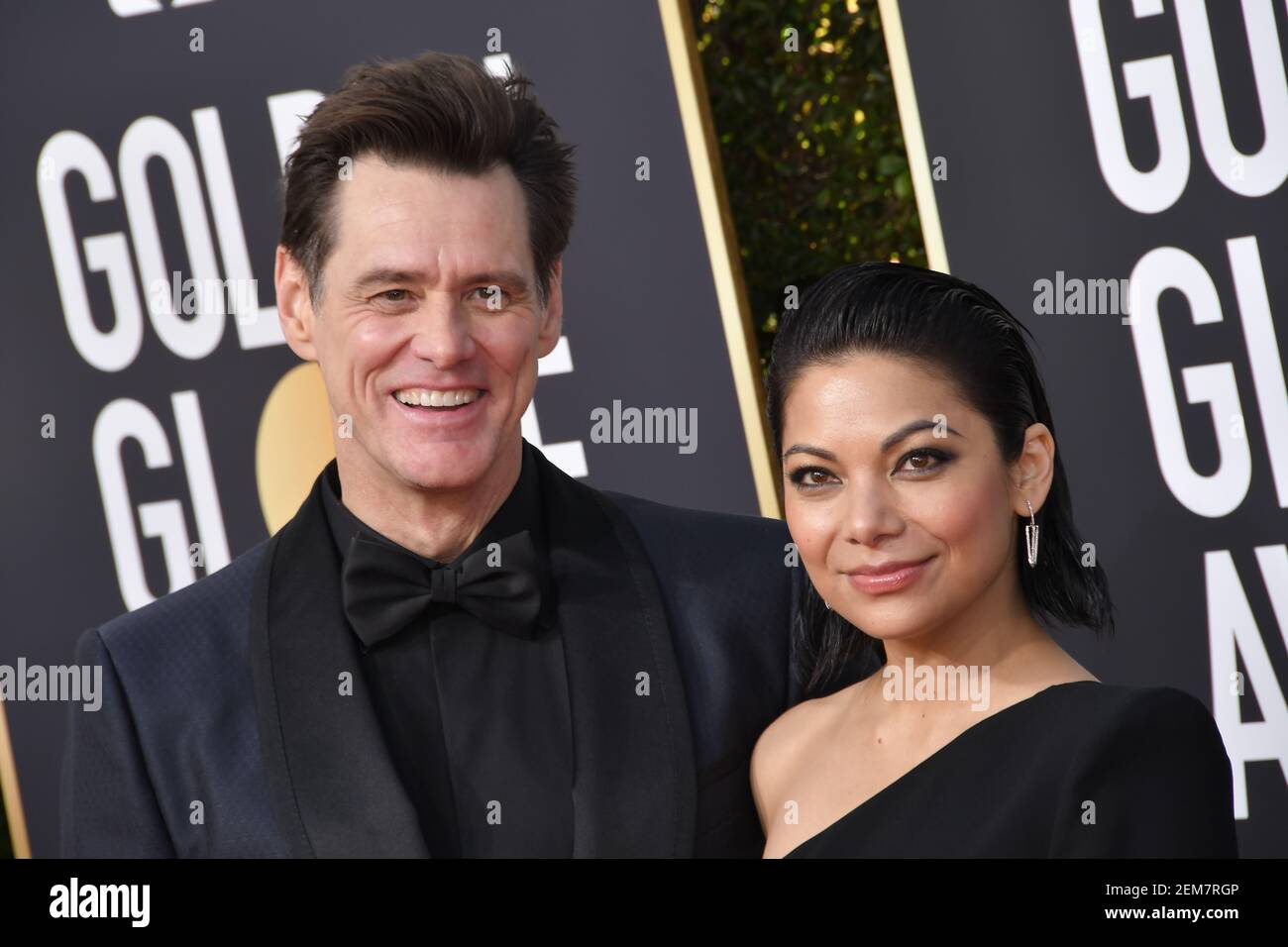 Jim Carrey and Ginger Gonzaga at the 76th Golden Globe Awards during