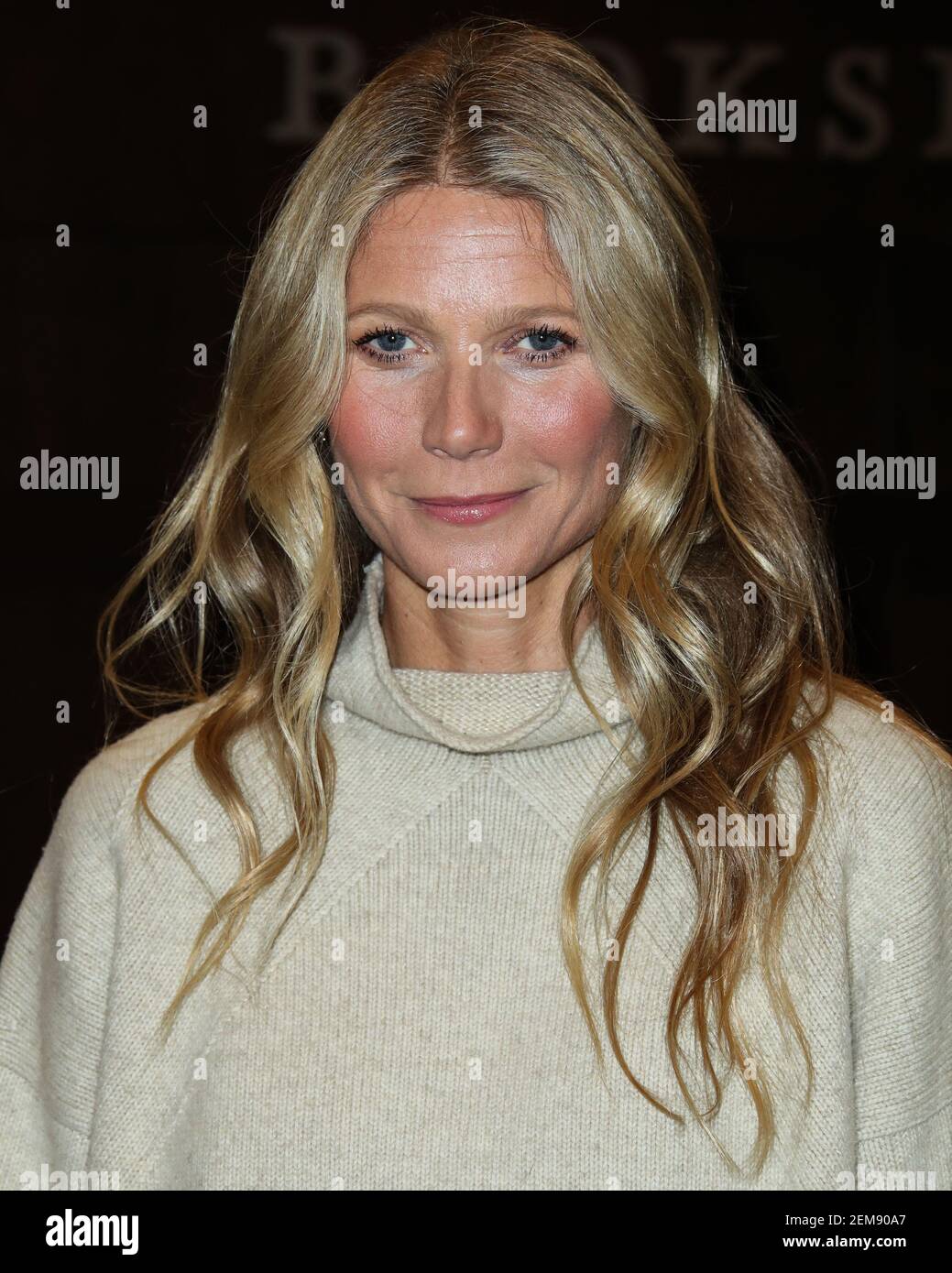 LOS ANGELES, CA, USA - JANUARY 14: Actress Gwyneth Paltrow attends her