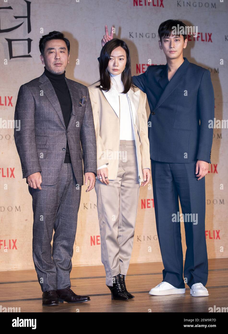 Cast of Kingdom Photoshoot  Ju Ji-hoon, Bae Doona, Ryu Seung-yong 
