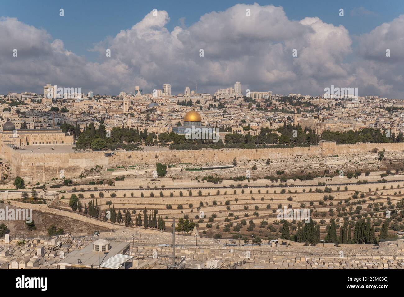 Panoramic view to Jerusalem old city from the Mount of Olives, Israel ...