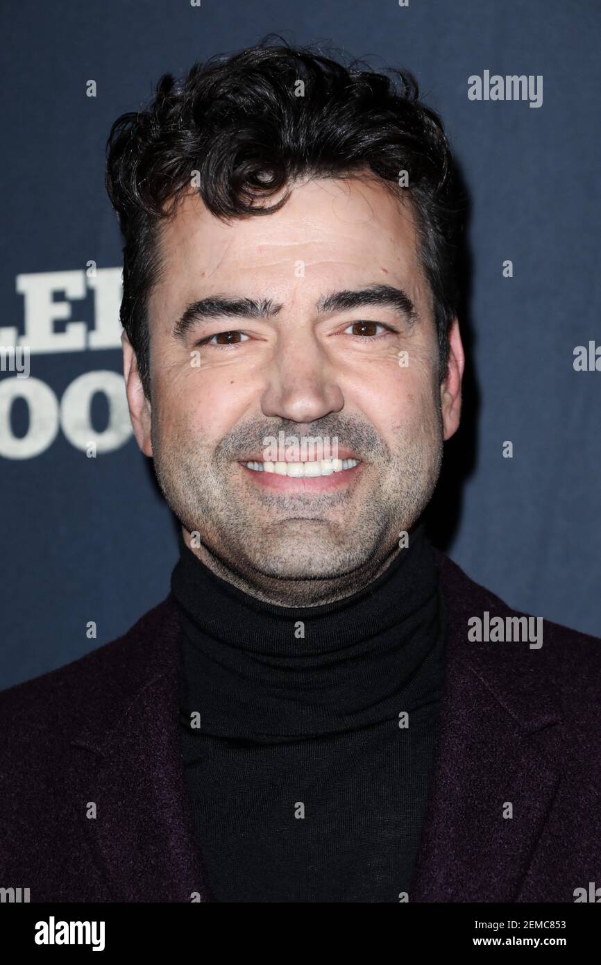 HOLLYWOOD, LOS ANGELES, CA, USA FEBRUARY 04 Actor Ron Livingston