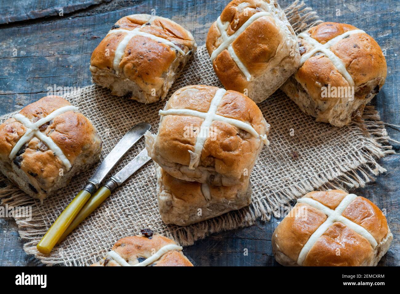 Hot Cross Buns Traditional Easter Food Stock Photo Alamy Hot cross buns traditional easter food stock photo alamy