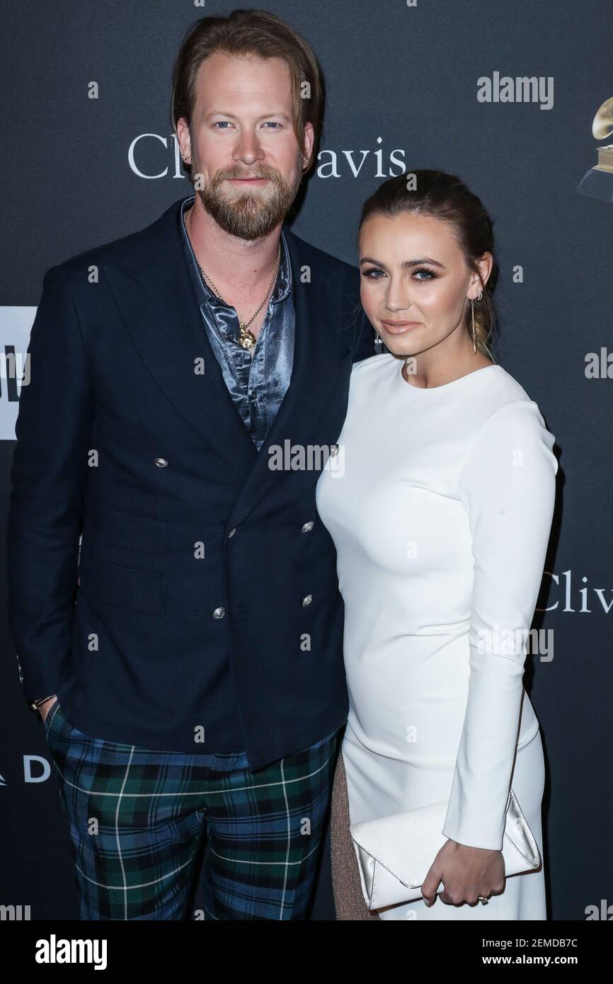 BEVERLY HILLS, LOS ANGELES, CA, USA FEBRUARY 09 Singer Brian Kelley