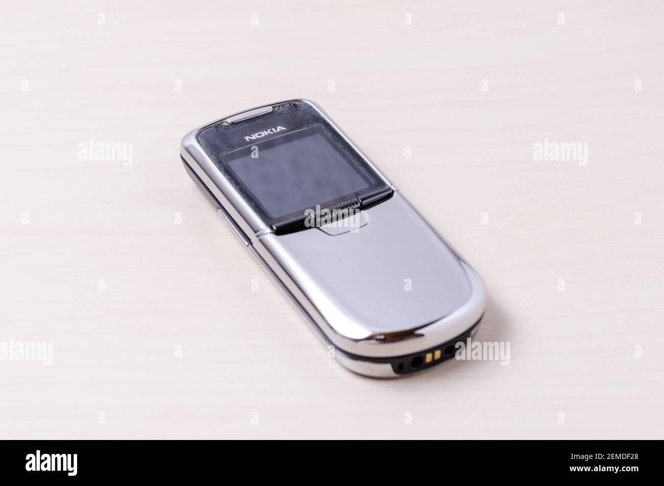 Slider Phone Hi Res Stock Photography And Images Alamy