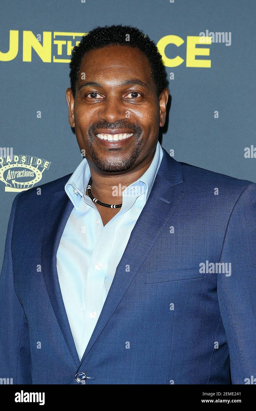 Mykelti Williamson attends the Premiere Of Roadside Attractions 