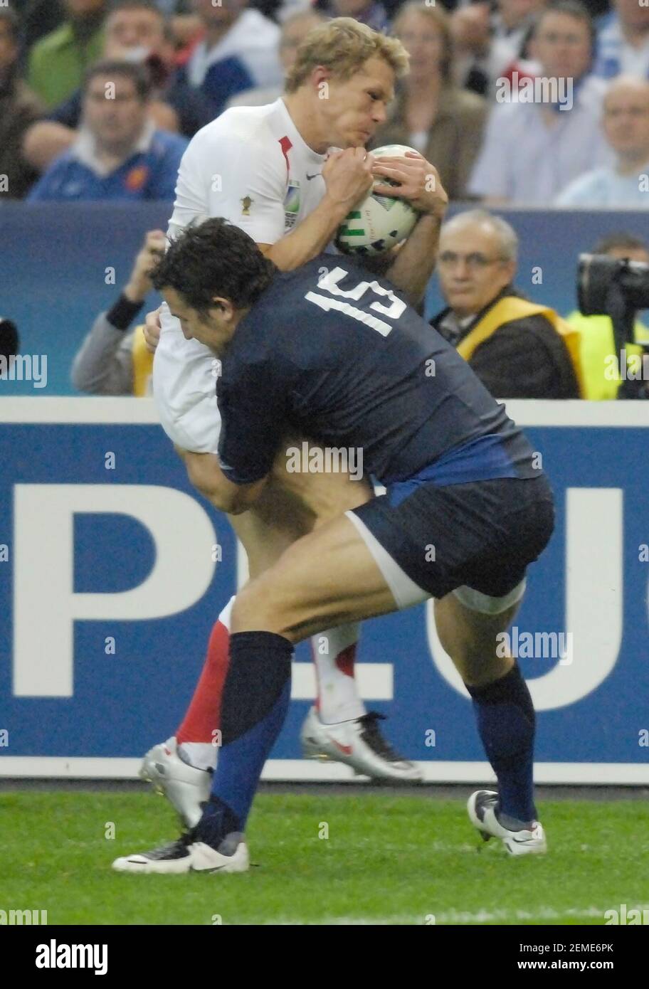 WORLD CUP RUGBY. SEMI-FINAL FRANCE V ENGLAND AT THE STADE DE FRANCE PARIS.  13/10/2007. JOSH LEWSEY TRY. PICTURE DAVID ASHDOWNNo 2 Stock Photo