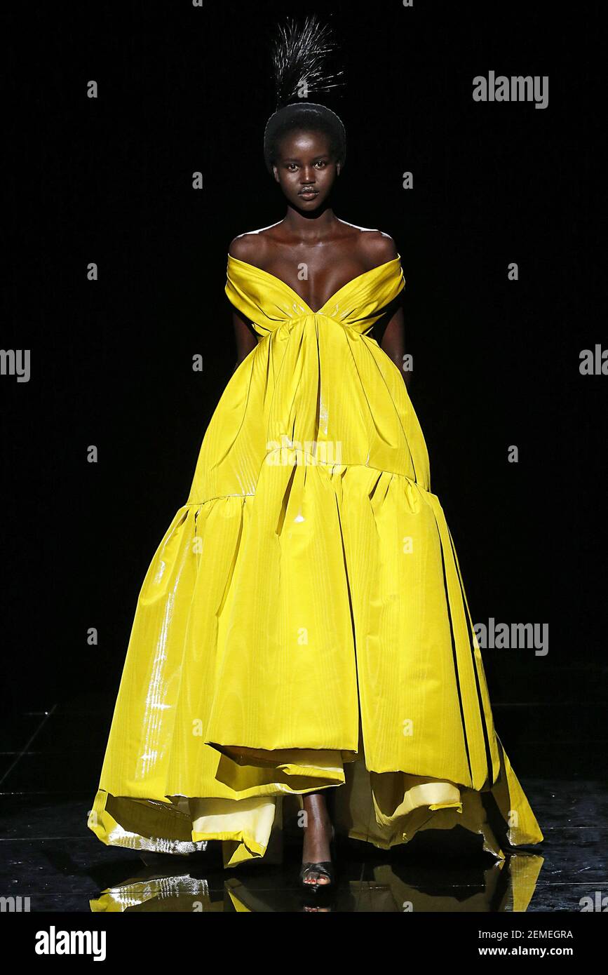 Marc jacobs cheap evening gowns