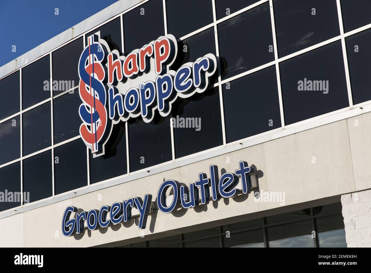 a-logo-sign-outside-of-a-sharp-shopper-grocery-outlet-store-location-in-winchester-virginia-on-february-13-2019-photo-by-kristoffer-tripplaar-sipa-usa-stock-photo-alamy