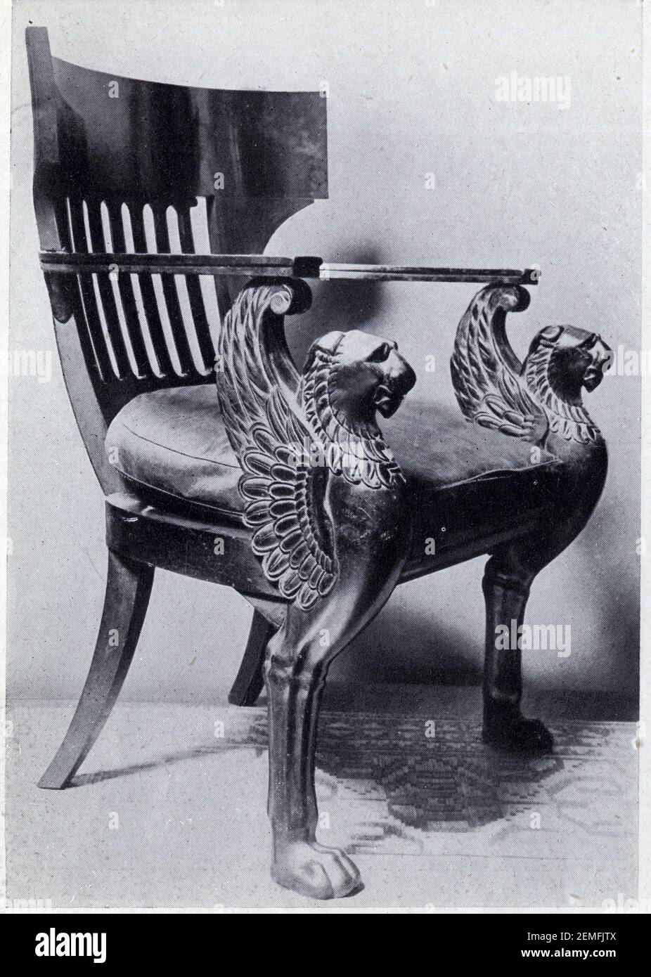 Fauteuil, par Jacob Frères, début du XIXe siècle. Mobilier National. Stock Photo