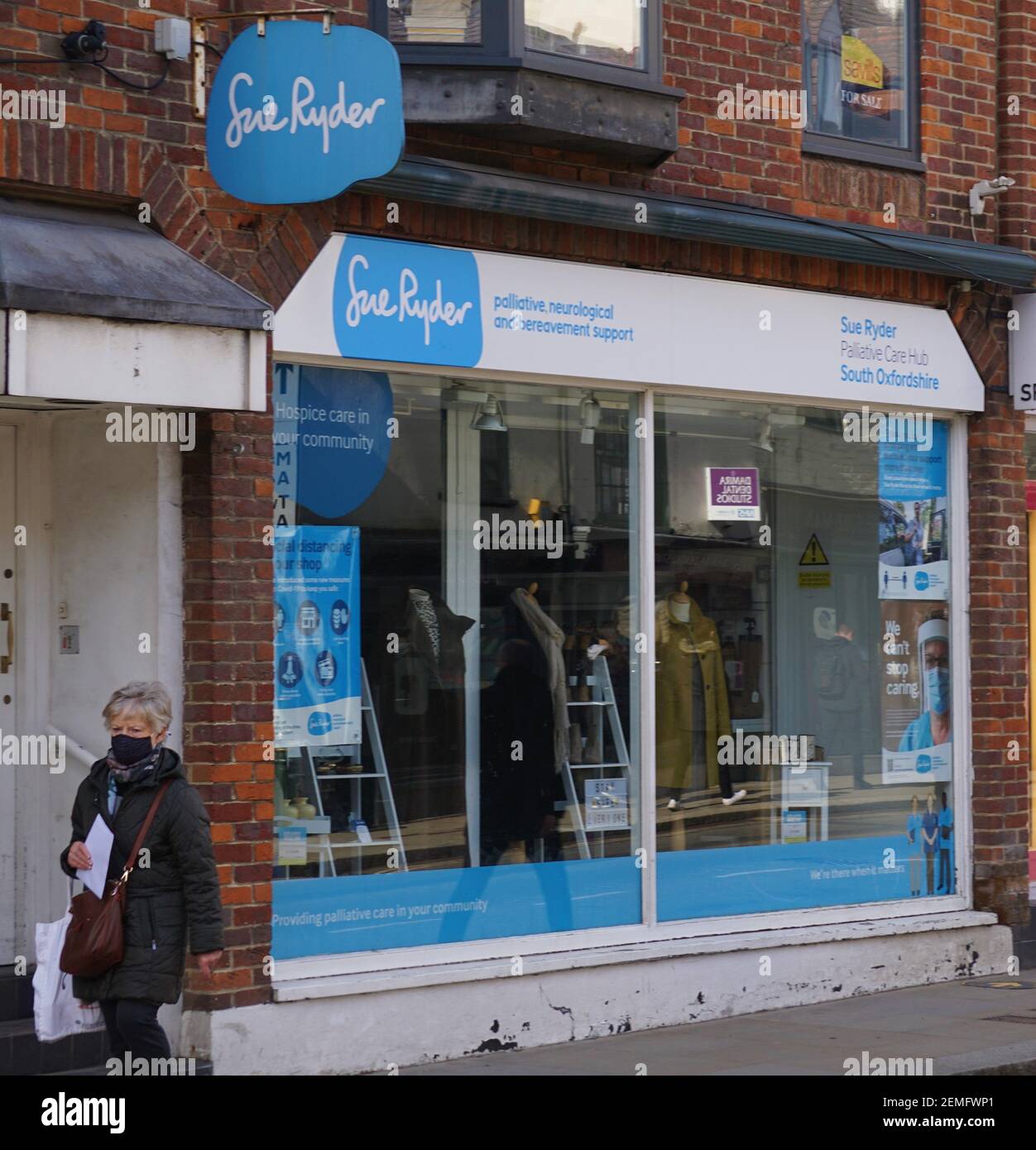 Display of a Sue Ryder charity shop in Duke Street, HenleyonThames