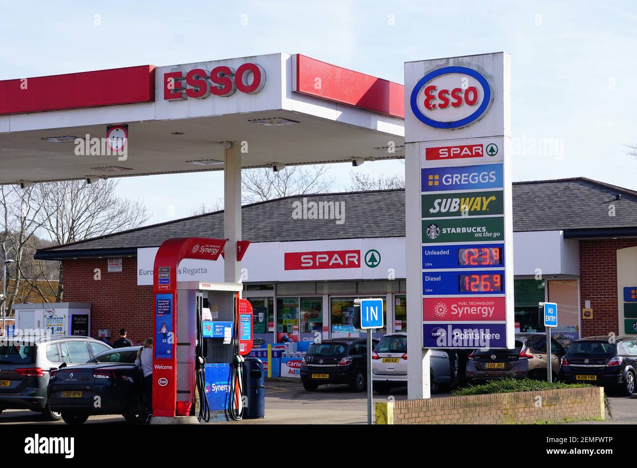 Esso garage forecourt in Henley-on-Thames, Oxfordshire, UK Stock Photo