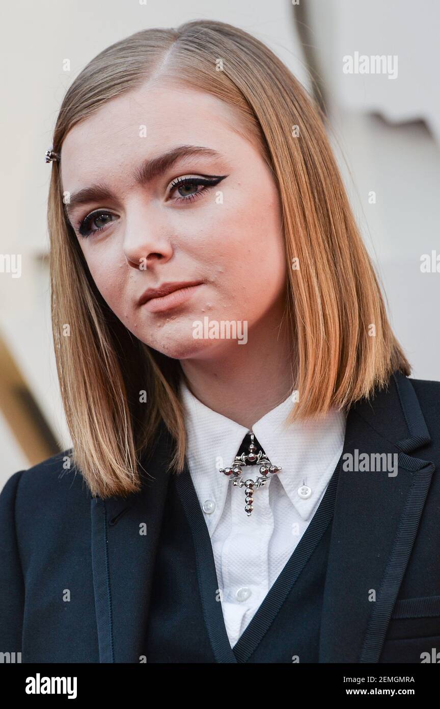 Elsie Fisher walking on the 2019 Oscars red carpet at the 91st Academy