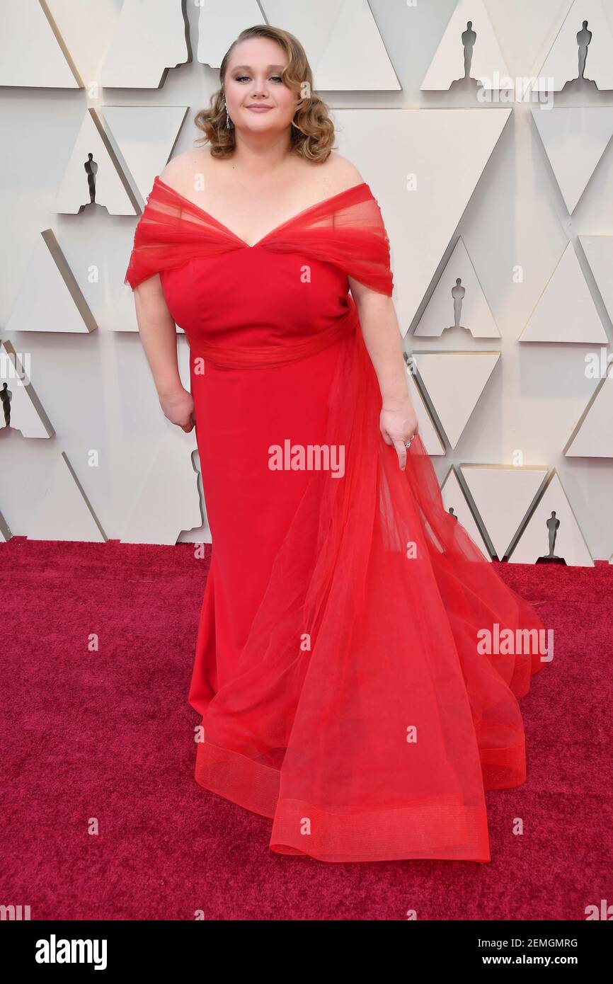 Danielle Macdonald walking on the red carpet at the 91st Academy Awards