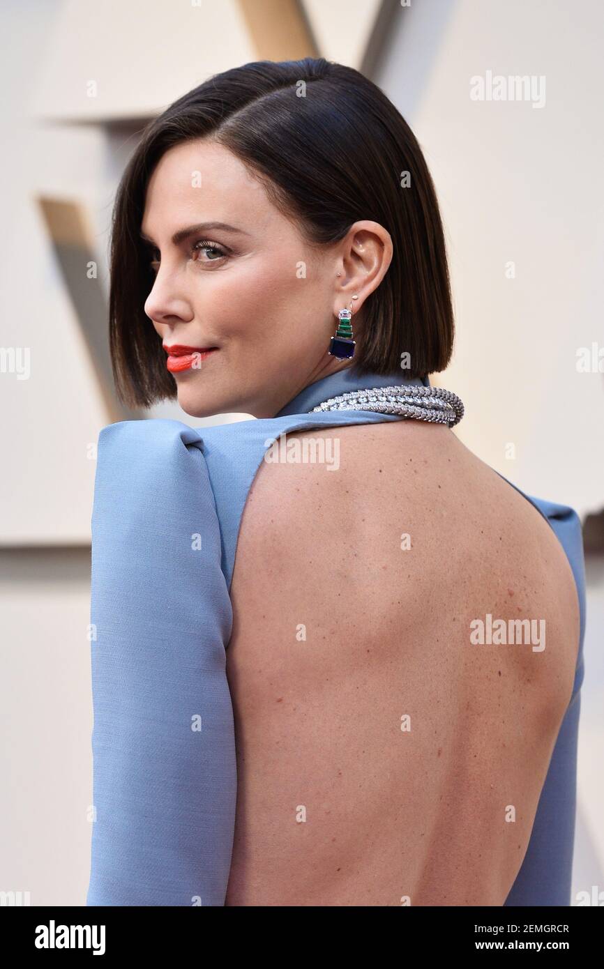 Charlize theron 2019 oscar dress hotsell