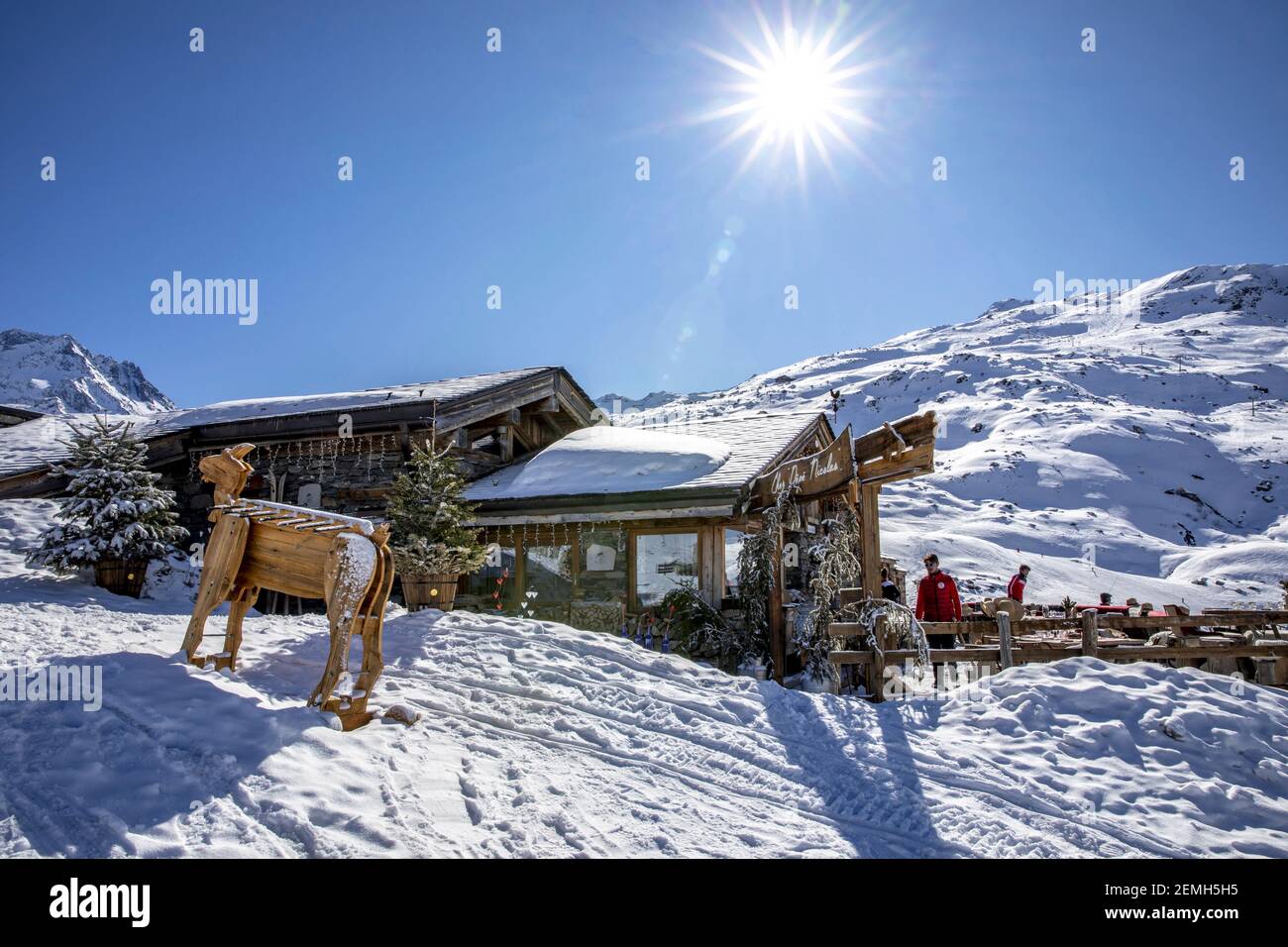 Val thorens bar hi-res stock photography and images - Alamy