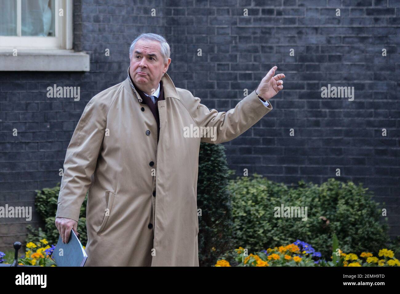 Geoffrey Cox QC MP, Attorney General leaving Downing Street in London, UK on February 26, 2019 after a weekly Cabinet meeting.(Photo by Claire Doherty/Sipa USA) Stock Photo