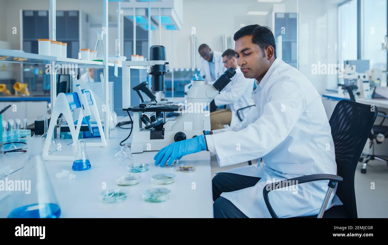 medical research scientist work environment