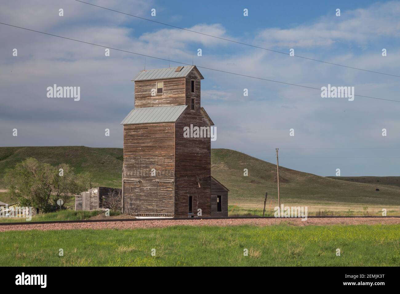 Abandoned wooden grain elevator in the former township of Owanka, South