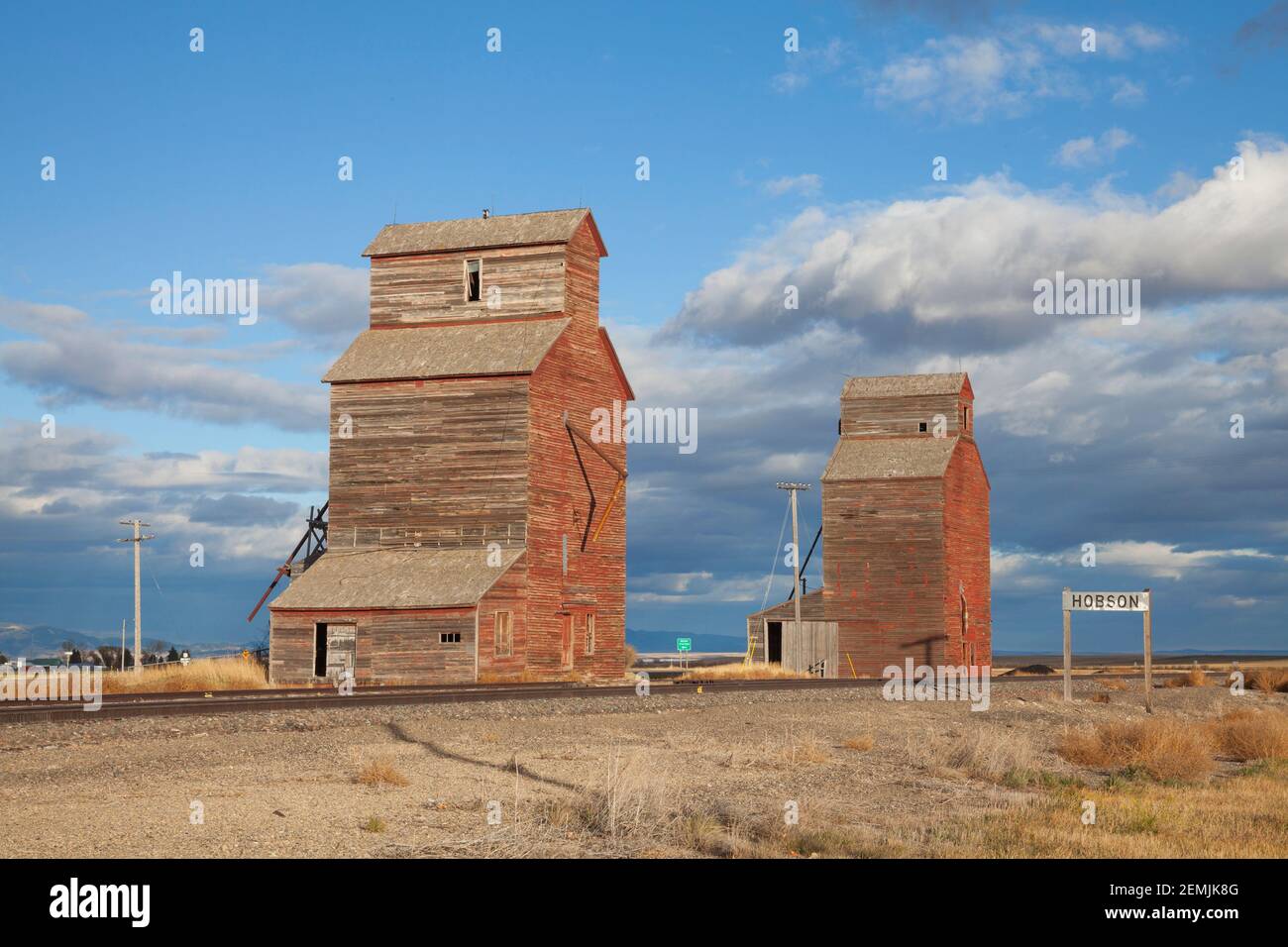 Traditional wooden grain elevators, Hobson, Montana. Stock Photo