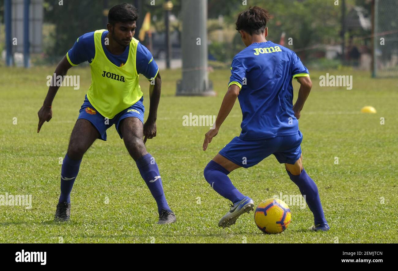 Selangor U 19 Football Players Are Seen In Action During The Training Session Michael Owen The Former England International Football Star Has Been In Malaysia For A Promotional Visit And Share His Tips