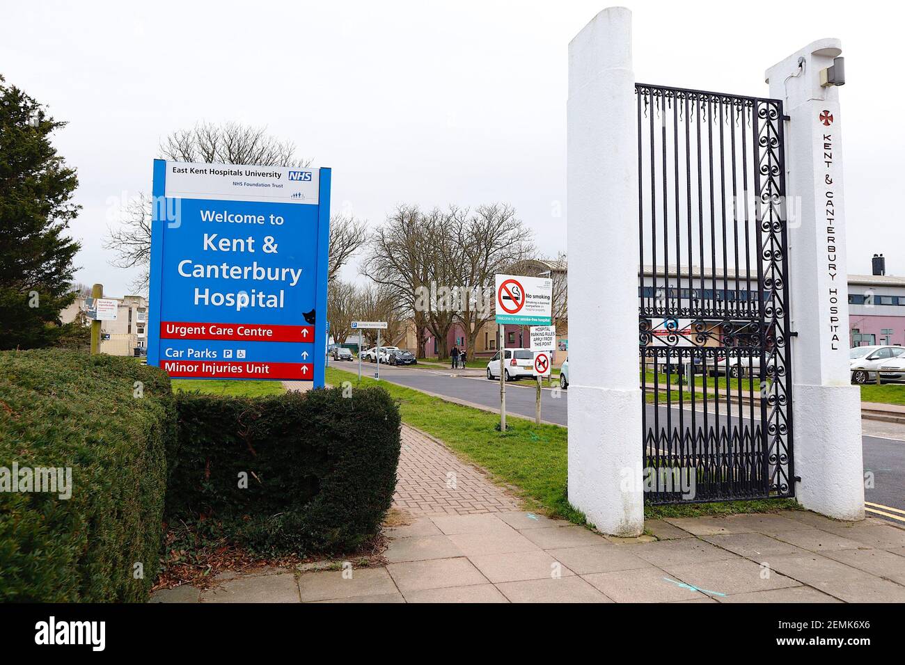 Kent And Canterbury Hospital Hi res Stock Photography And Images Alamy