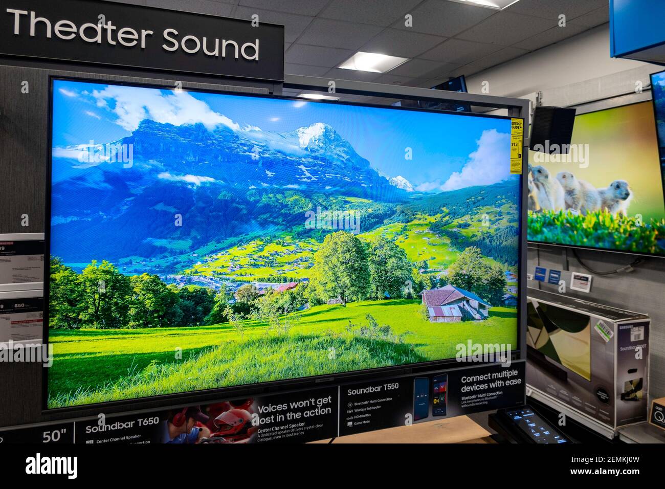 Best buy electronics store hi res stock photography and images alamy