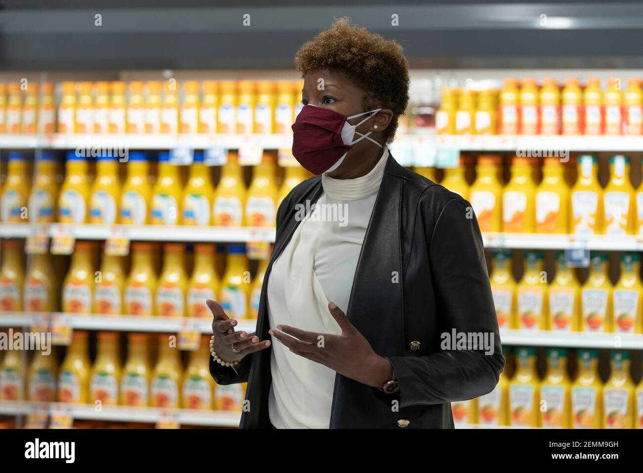 Laquandra nesbitt hires stock photography and images Alamy