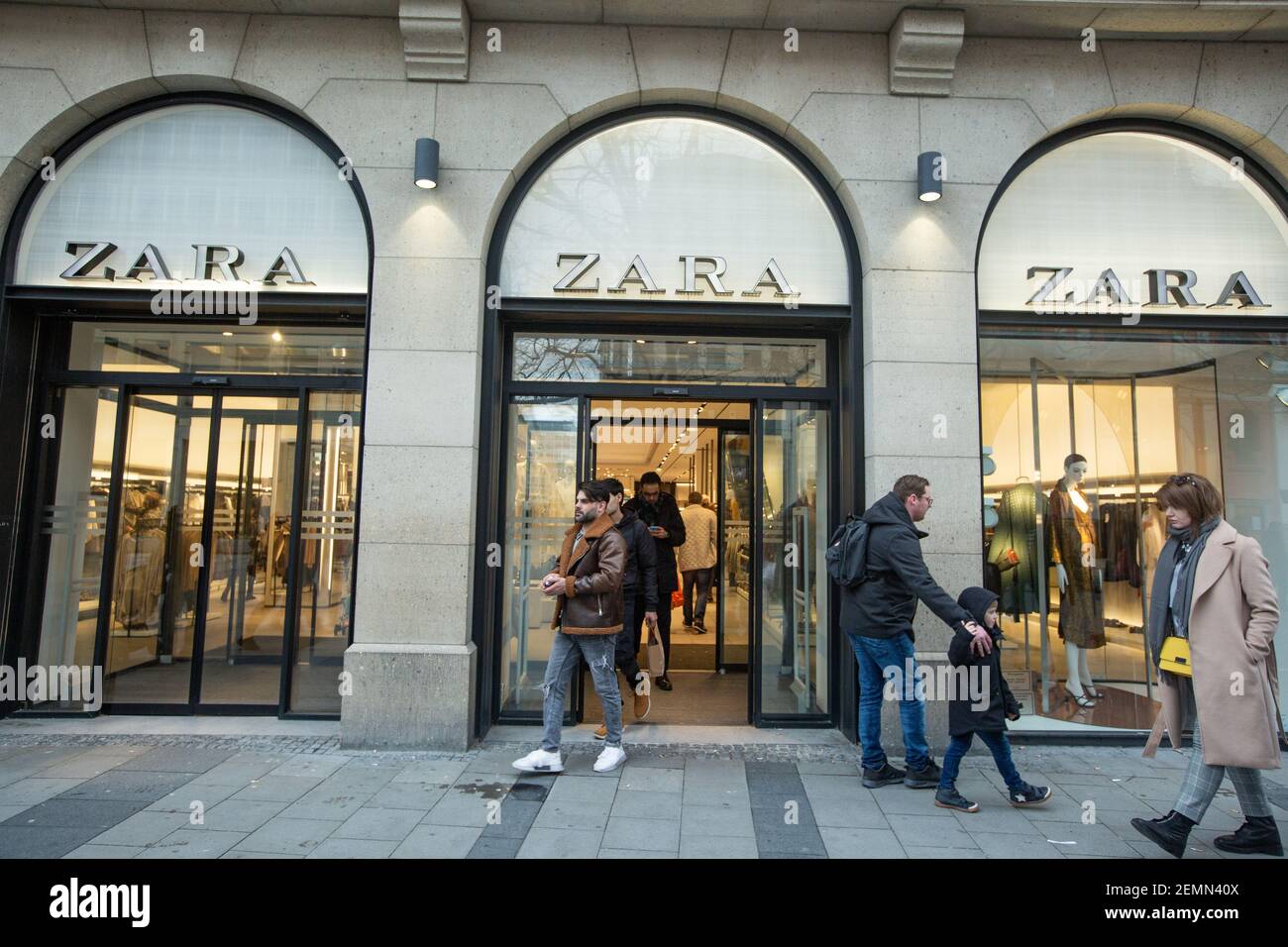 Zara munich hi-res stock photography and images - Alamy