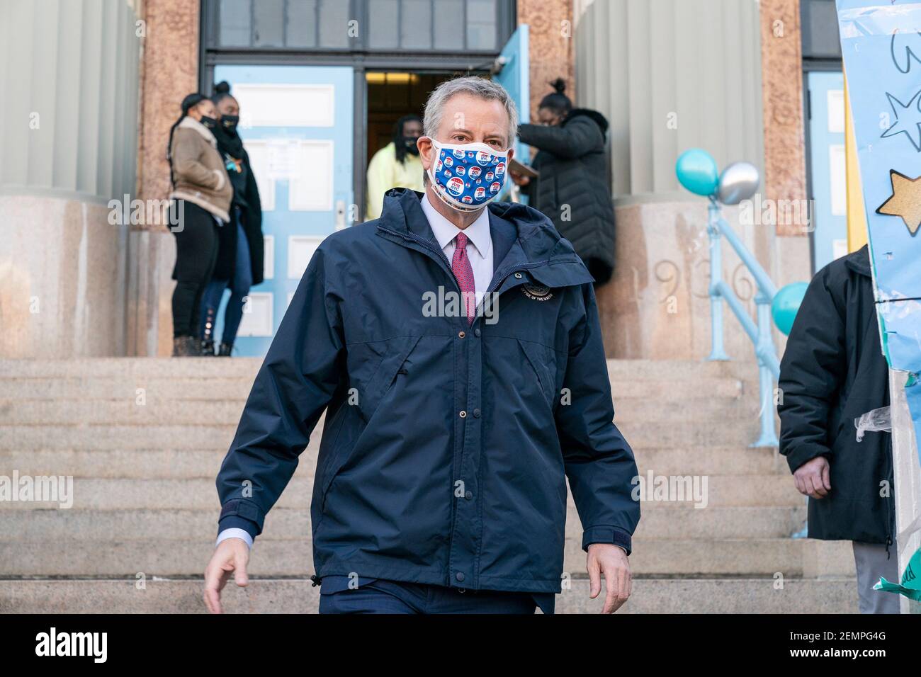 Mayor Bill de Blasio leaves after visit of Bronx Leaders of Tomorrow ...