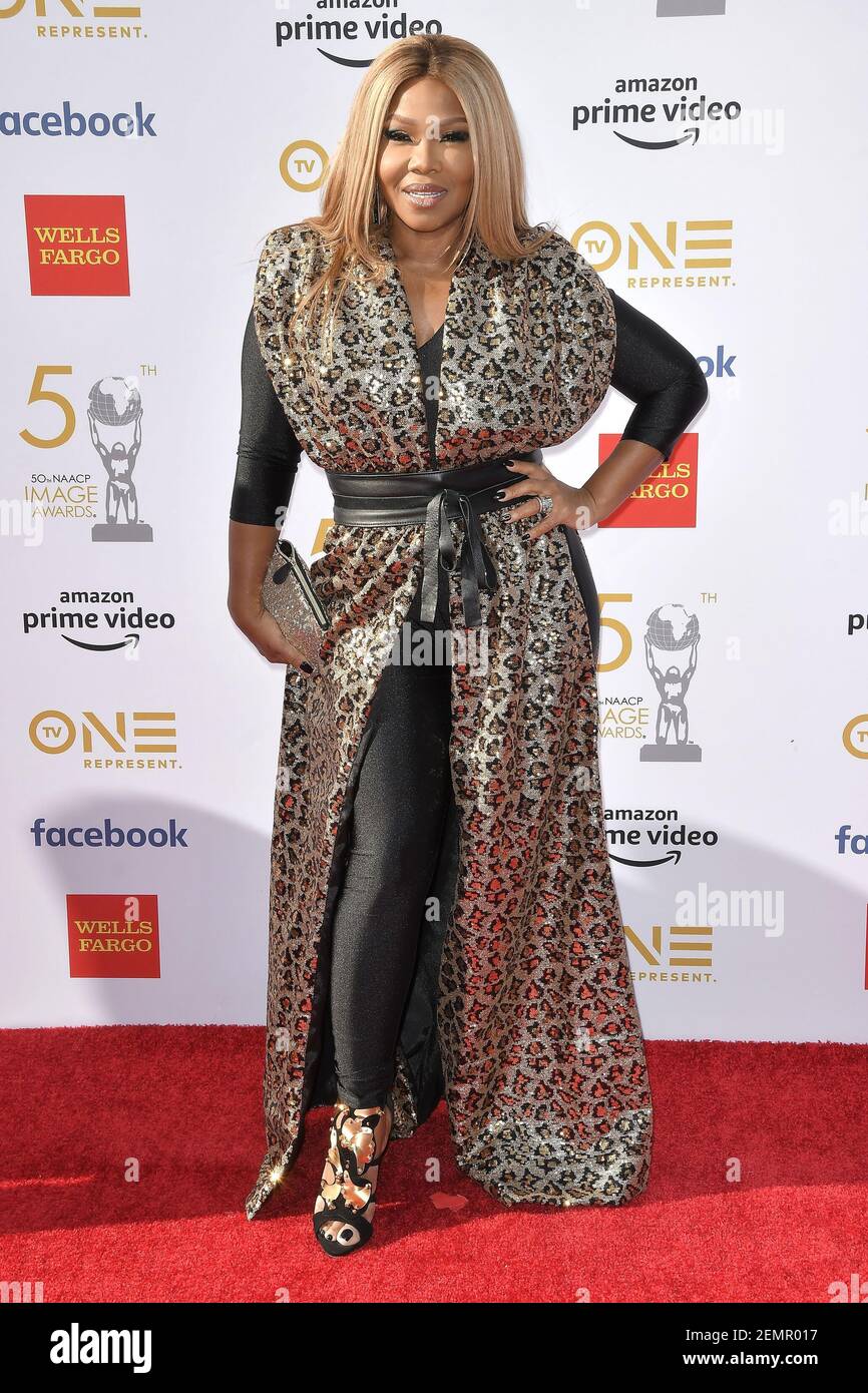 Mona Scott-Young at the 50th NAACP Image Awards held at Dolby Theatre