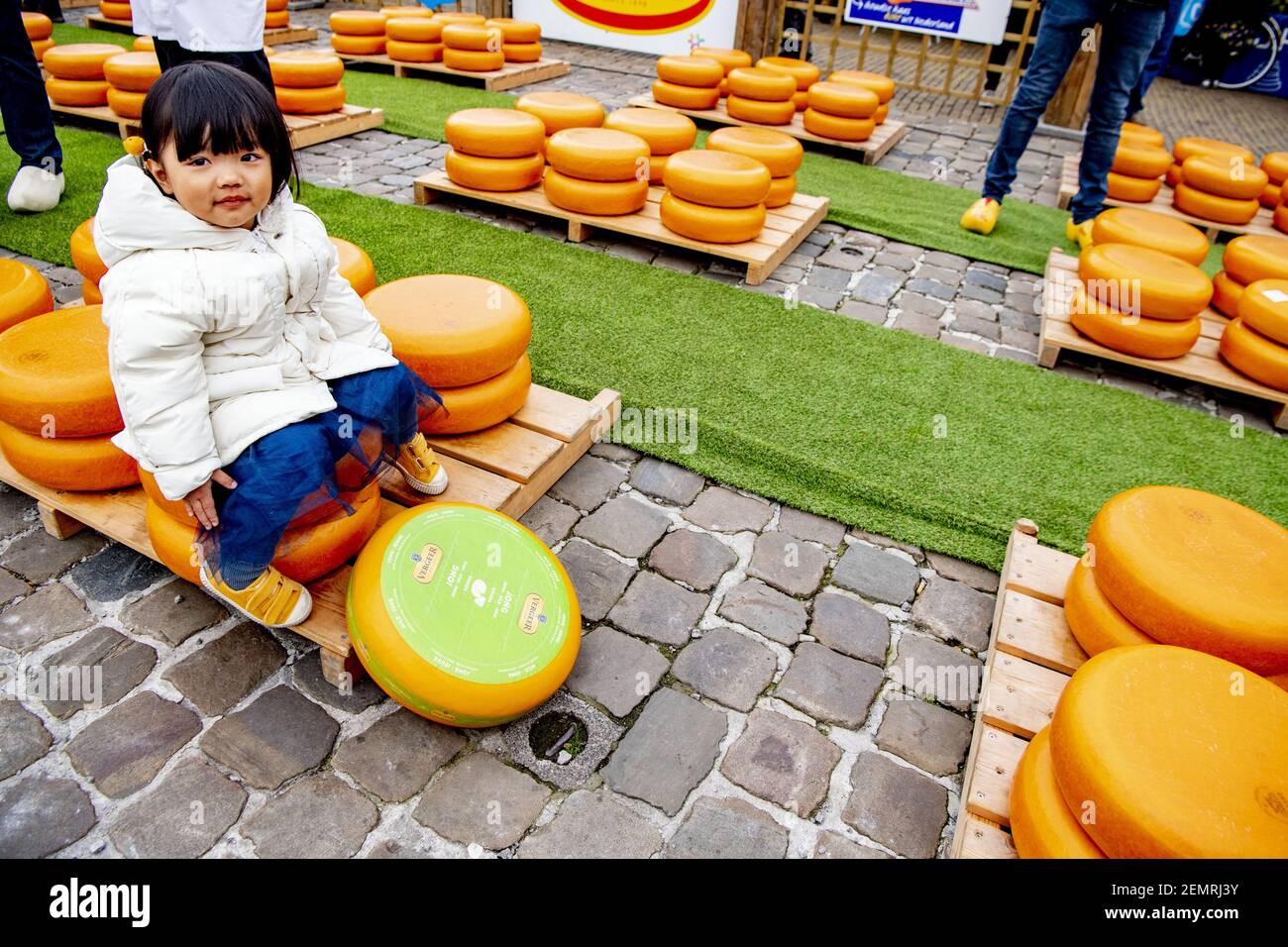 GOUDA The first Gouda Cheese market of the year 2019 in Gouda on April 4, 2019. (Photo by