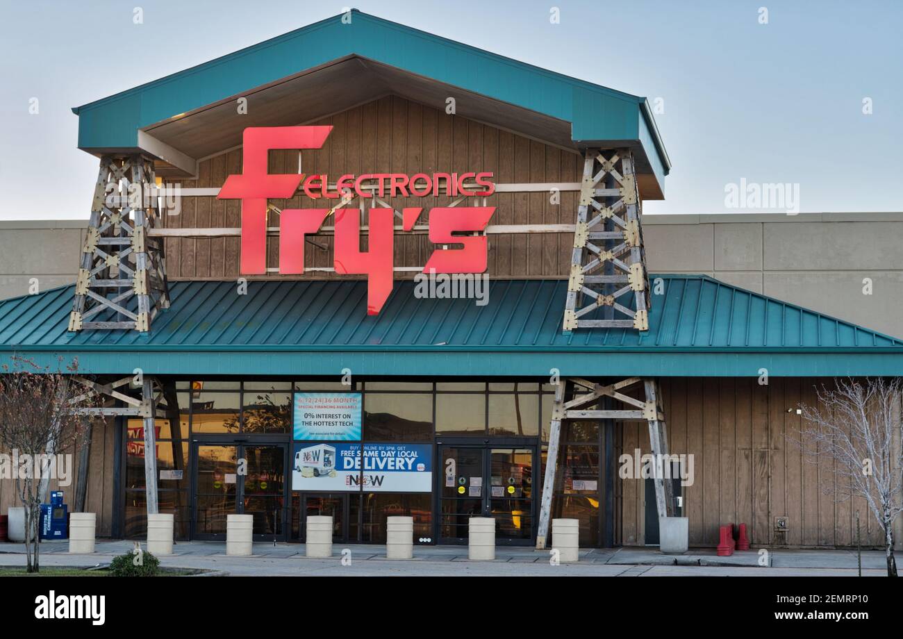 Houston, Texas USA 01-01-2021: Fry's Electronics storefront in Houston, TX. US Retailer of consumer electrical wares and appliances, founded in 1985. Stock Photo