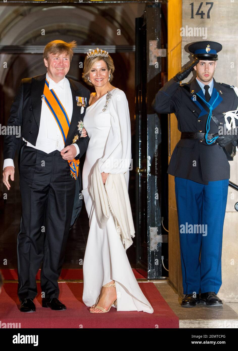 King Willem Alexander and Queen Maxima during dinner for the diplomatic ...