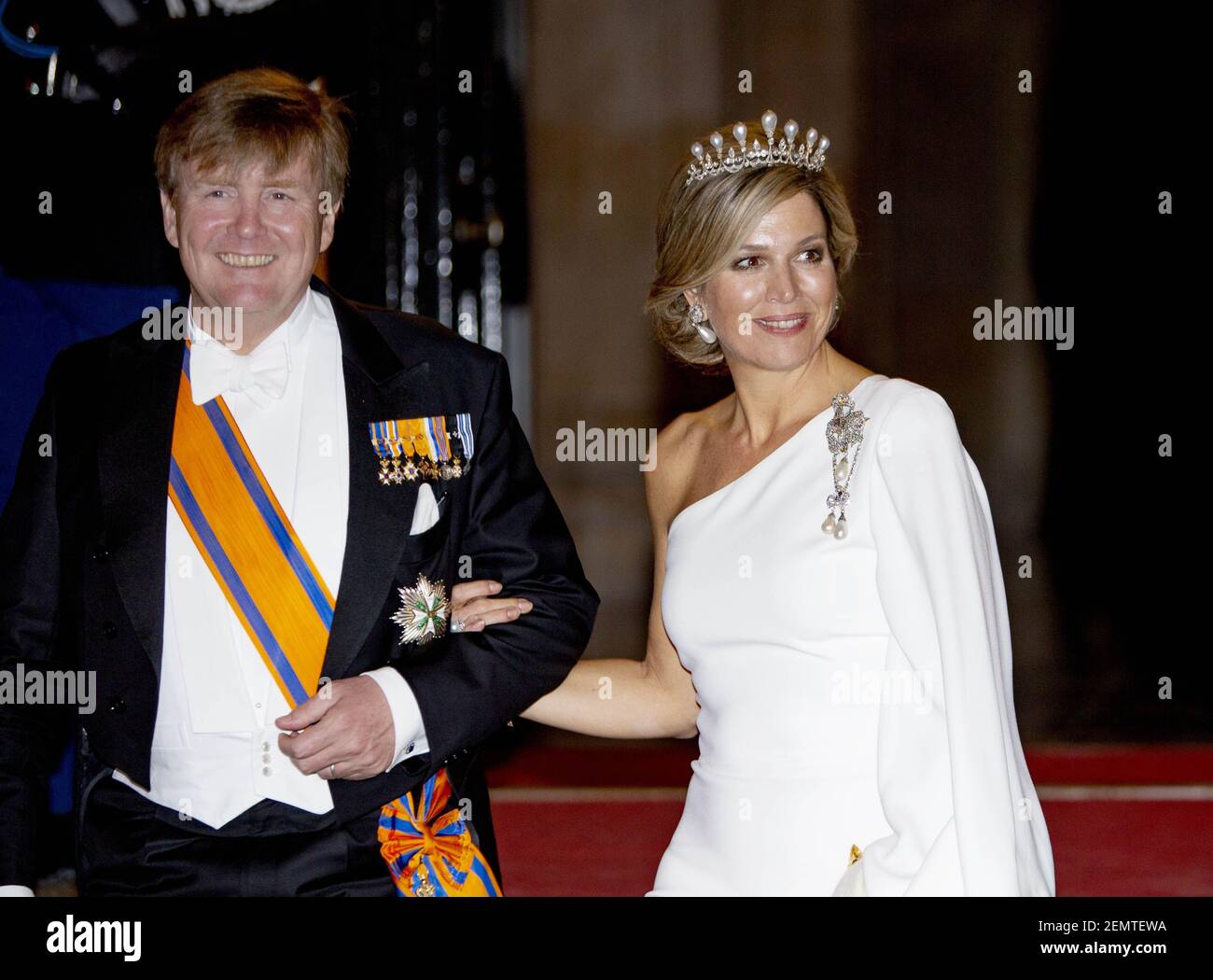 Queen Maxima and King Willem-Alexander leaving the gala dinner for the ...