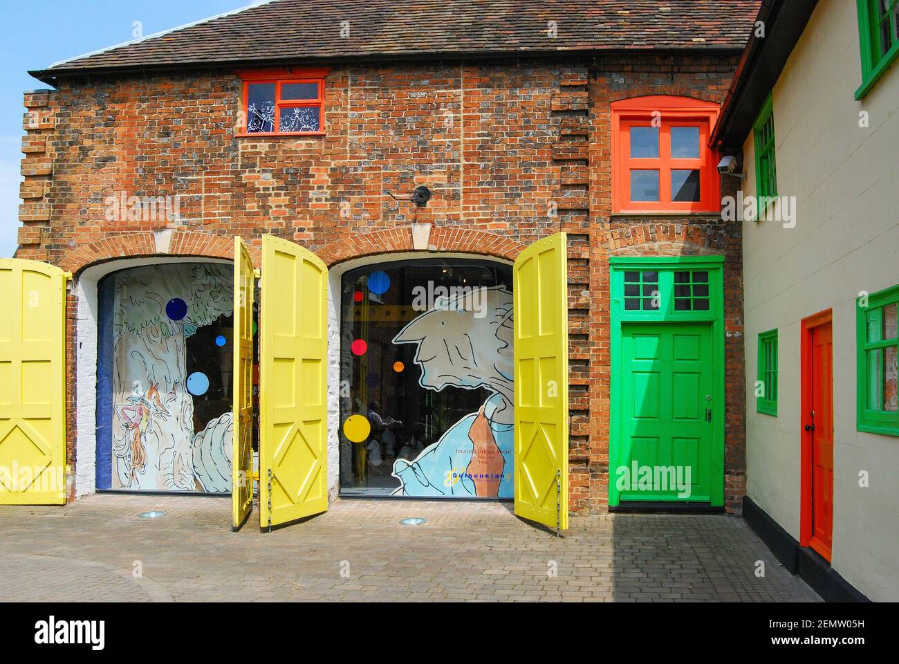 Roald Dahl Gallery Hi res Stock Photography And Images Alamy roald-dahl-gallery-hi-res-stock-photography-and-images-alamy