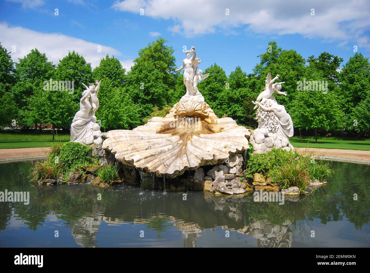 Fountain of Love, Cliveden, Taplow, Buckinghamshire, England, United Kingdom Stock Photo