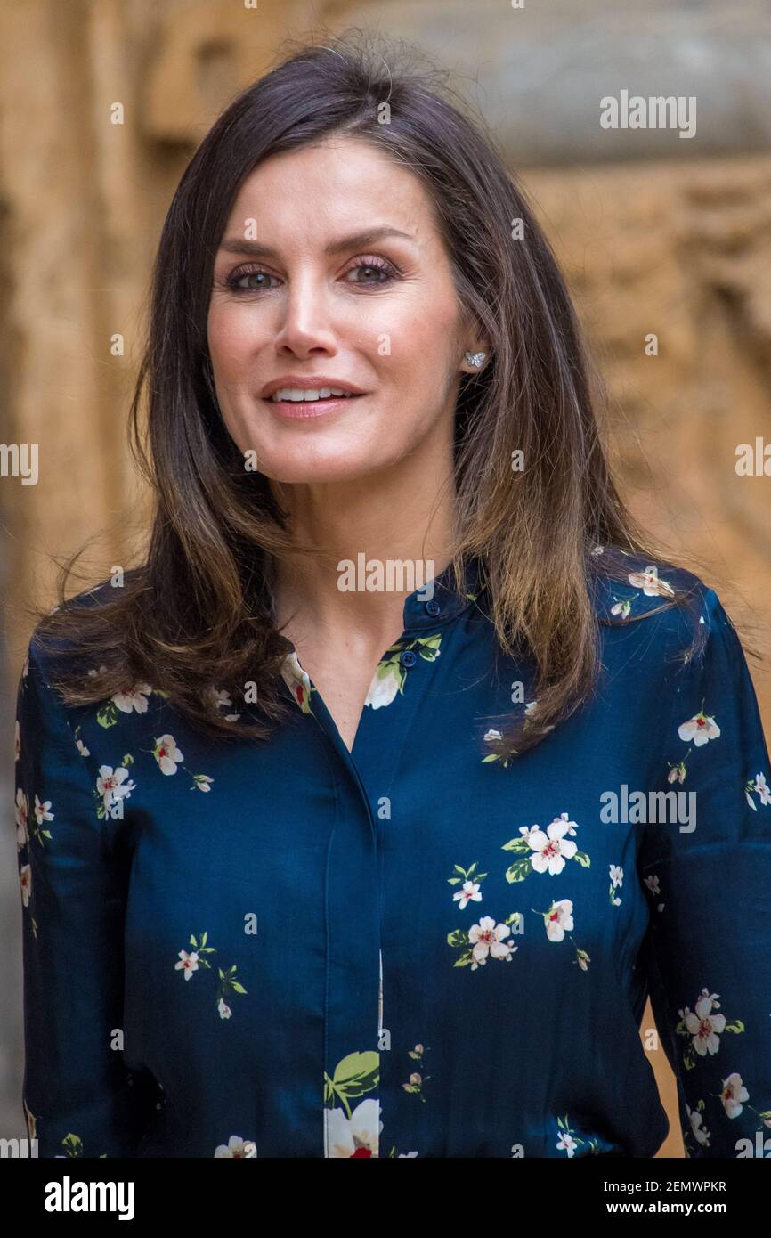 Queen Letizia During The Easter Mass 2019 At The Cathedral Of Palma De queen-letizia-during-the-easter-mass-2019-at-the-cathedral-of-palma-de