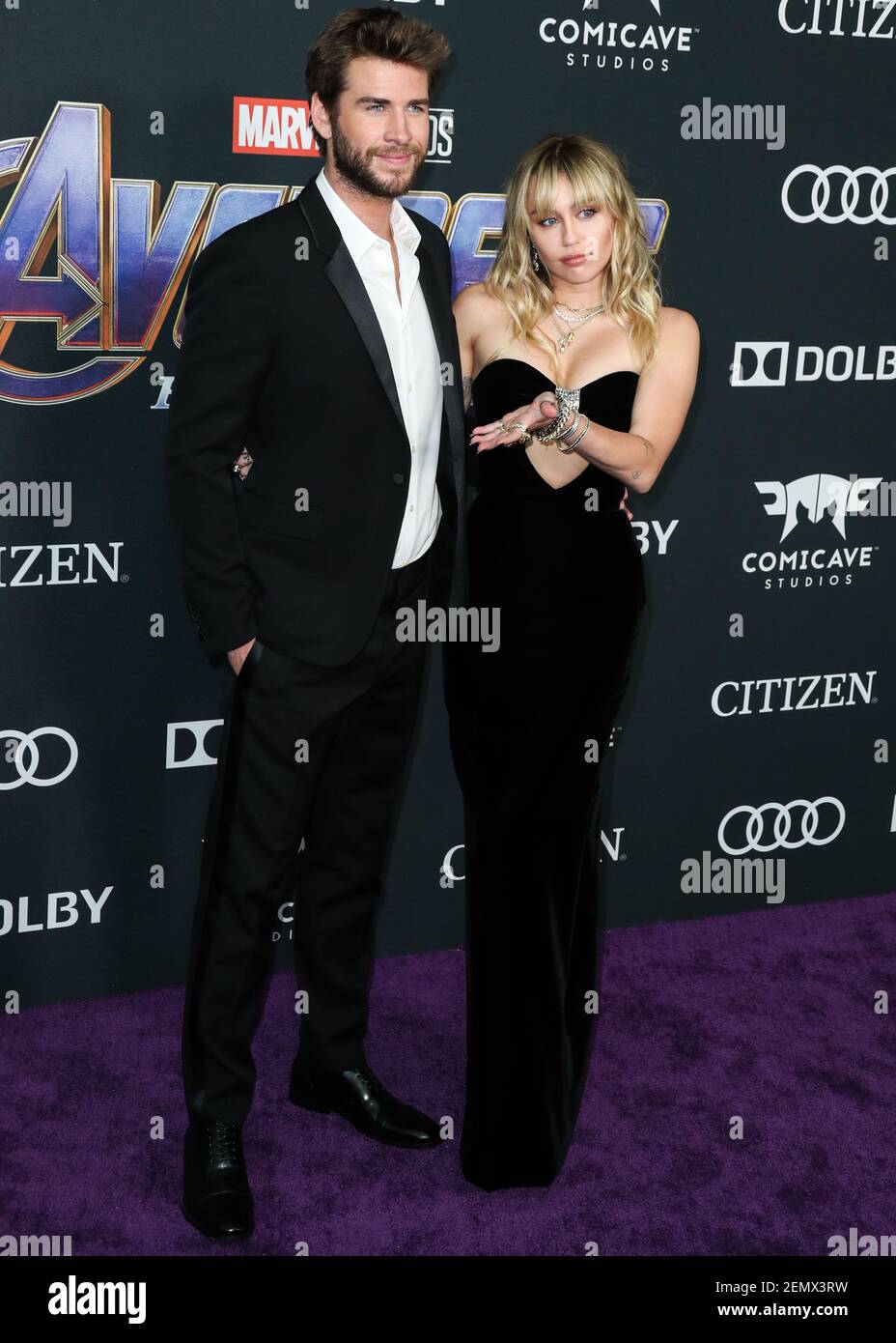 LOS ANGELES, CALIFORNIA, USA APRIL 22 Actor Liam Hemsworth and wife(02)
