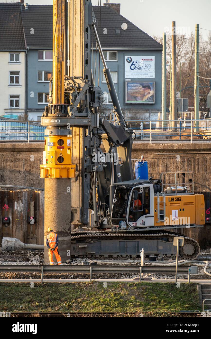 Construction site, drilling for pile foundations, at the Karl Lehr Bridge in the port of Duisburg-Ruhrort, over the Ruhr and the port canal, important Stock Photo